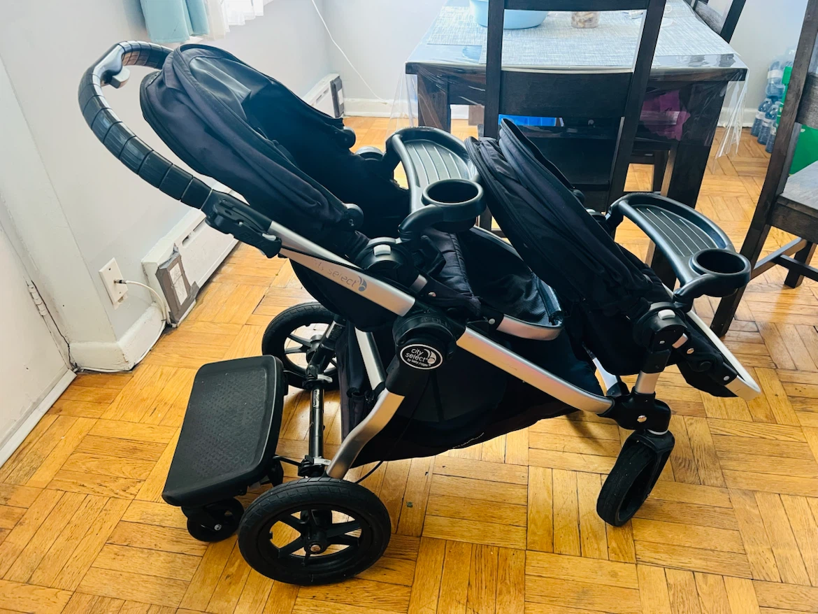 City Select Double Stroller w/ Glider and snack bars - photo 4
