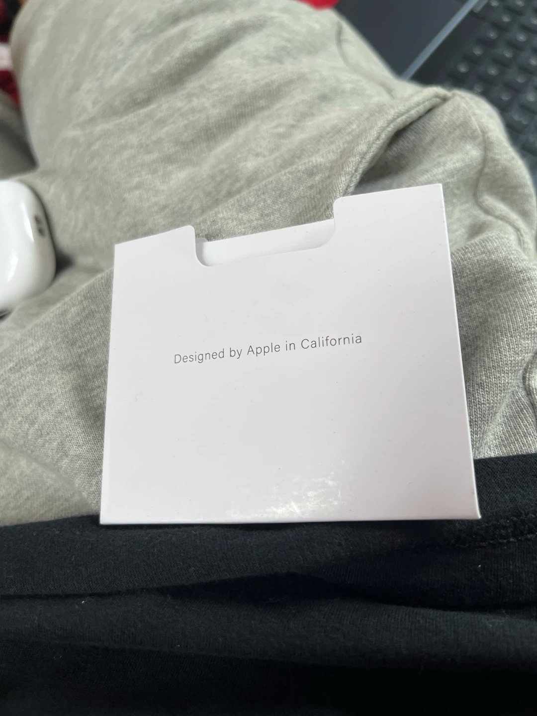 Apple AirPods Pro PRICE NEGOTIABLE - photo 3