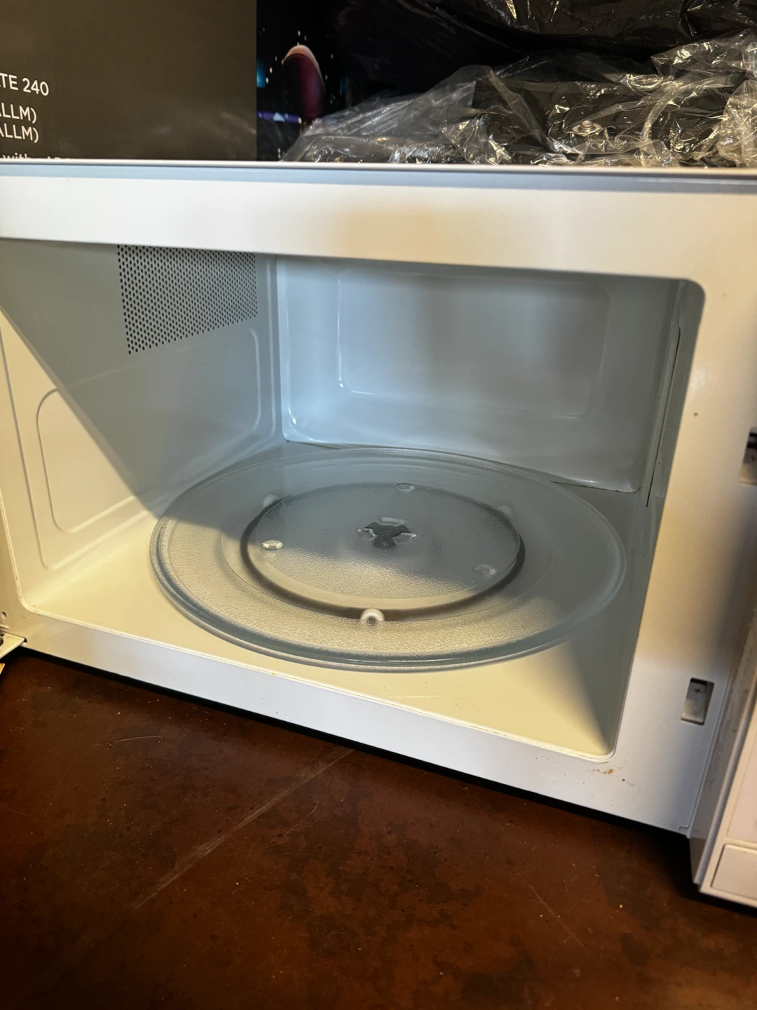Samsung Microwave - photo 2