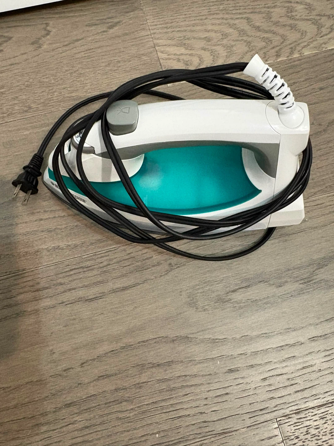Ironing Bundle – Iron, Garment Steamer & Ironing Board - photo 2