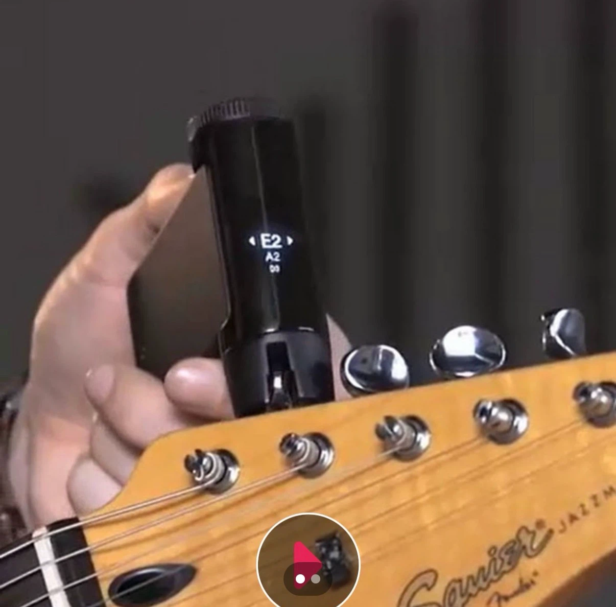 Roadie Smart Guitar Tuner - photo 2