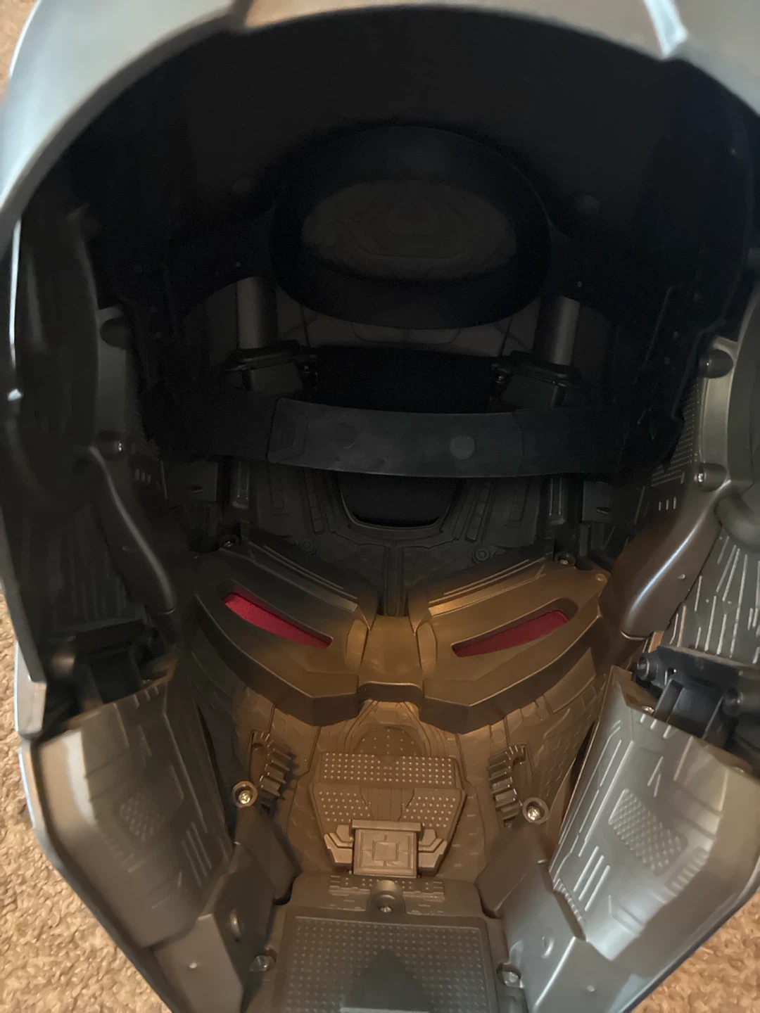 War Machine Helmet Prop - photo 3