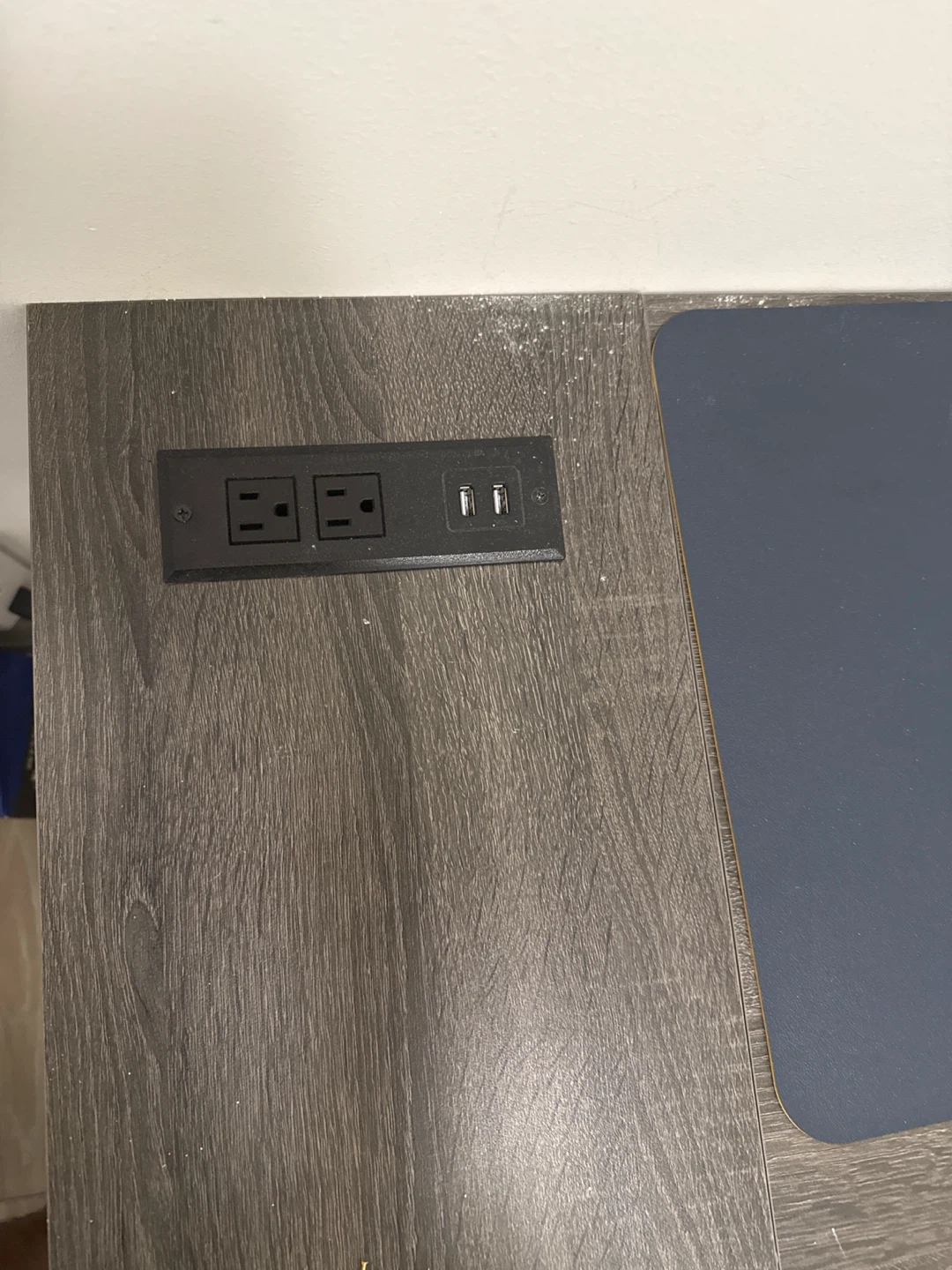 L-Shaped Desk with Built-in Power Outlets and USB Ports - photo 4