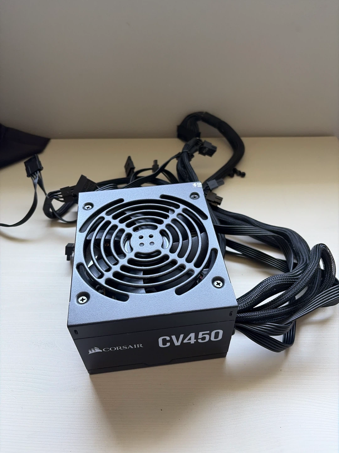Corsair CV450 Power supply