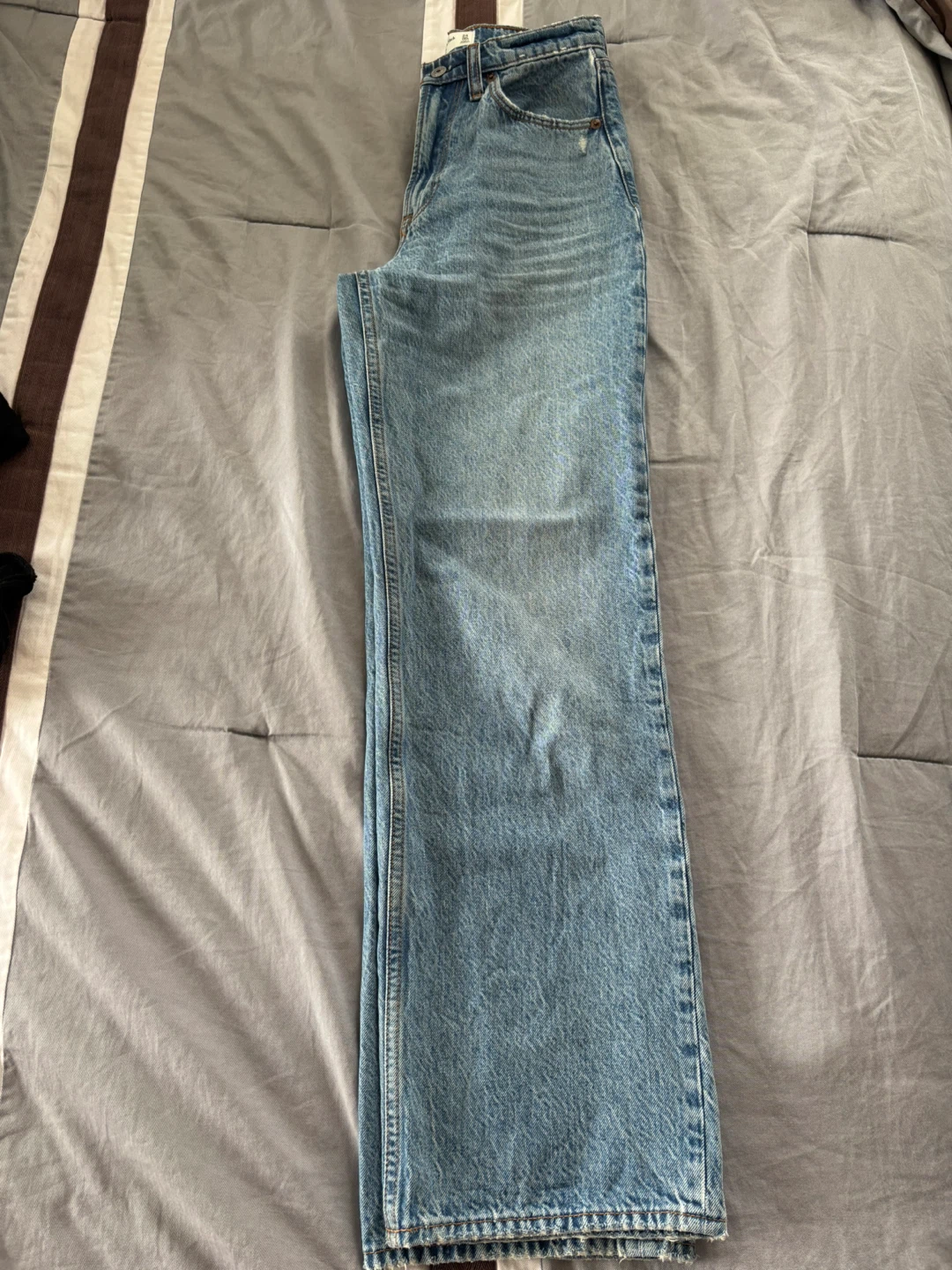 Abercrombie & Fitch High Rise Straight Jeans - photo 2