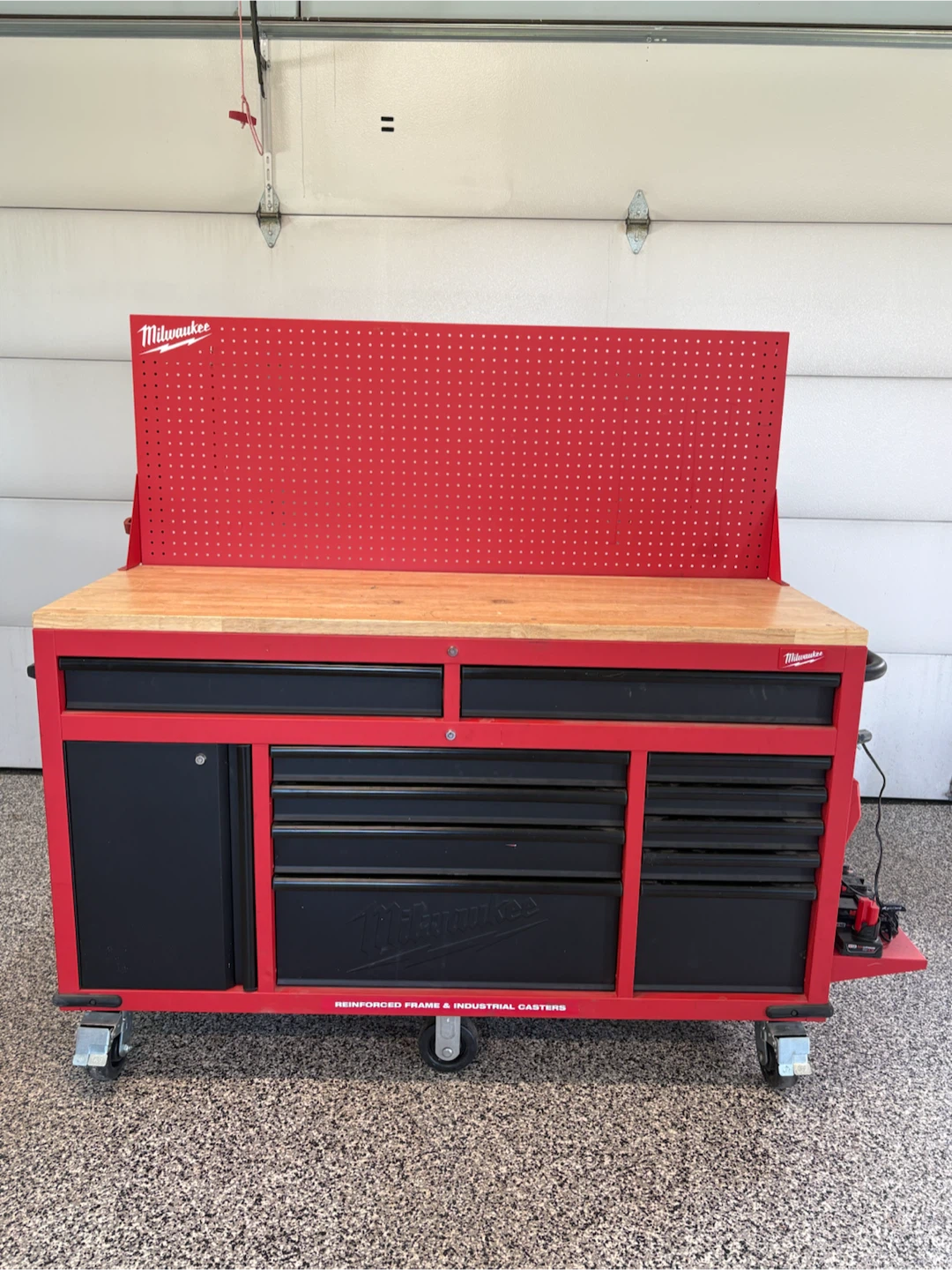 Milwaukee tool chest