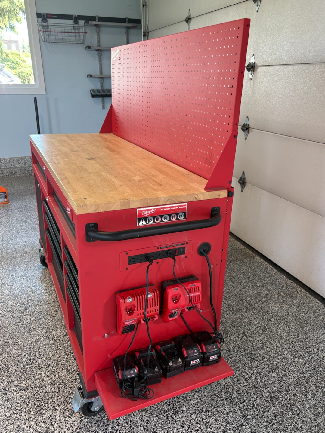 Milwaukee tool chest - photo 2