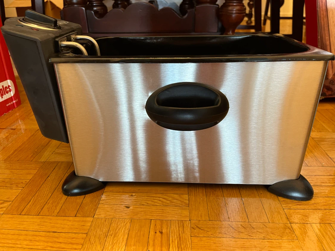 BELLA Large 3.5L Deep Fryer