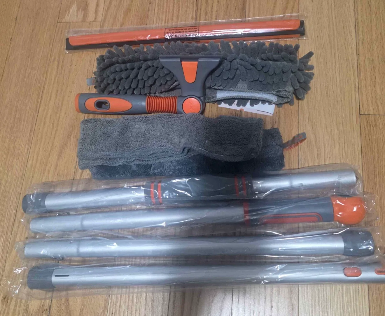 Window Squeegee + Cleaning Kit (brand new) - photo 3