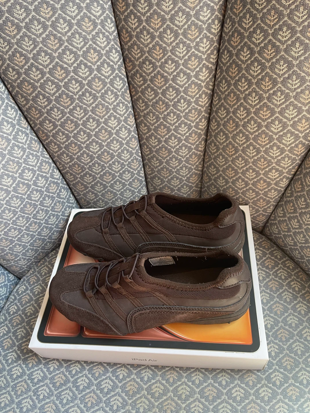 Jessica Simpson Brown Slip-On Shoes size 7 - photo 3