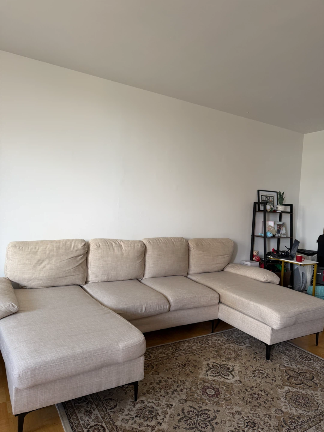 Sectional sofa