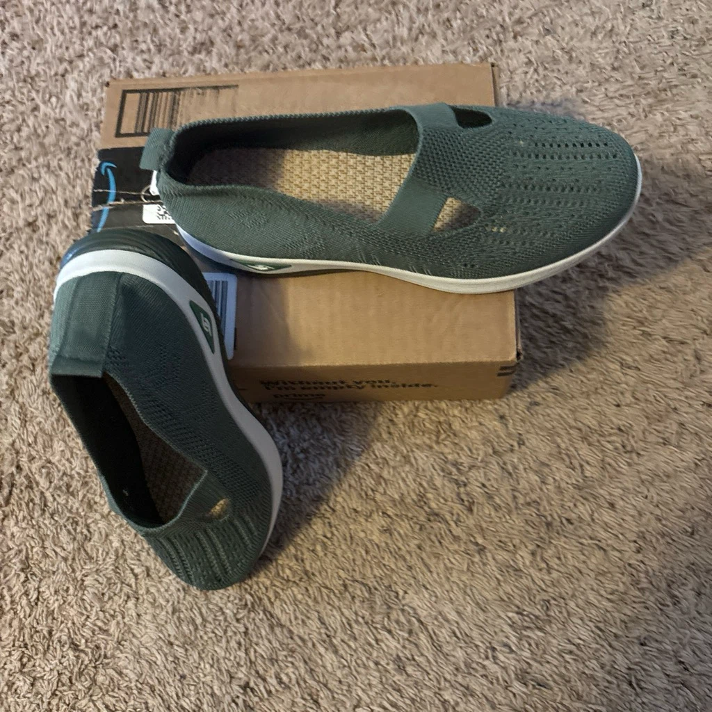 New women green canvas shoe - photo 2