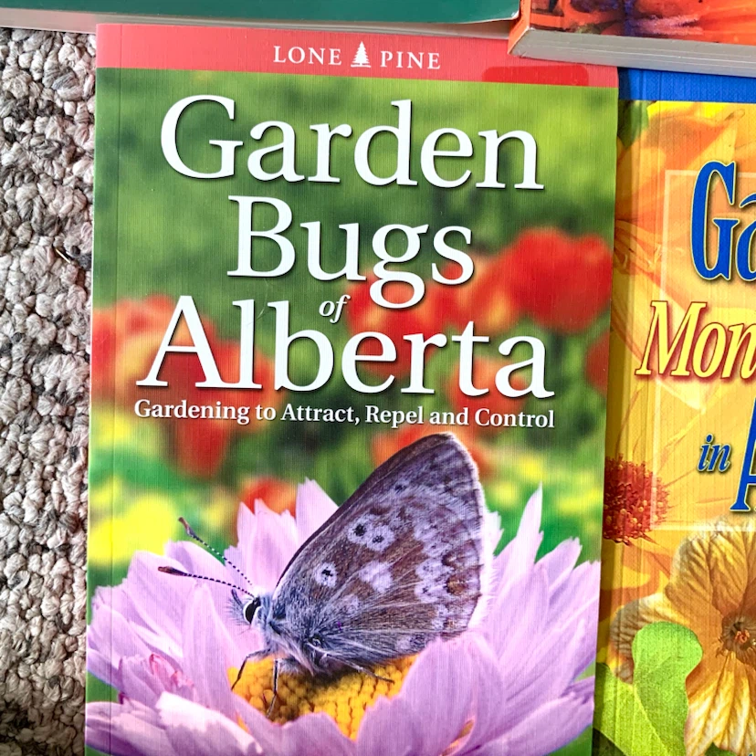 Collection of 6 Gardening Books for Canadian Gardeners - photo 5