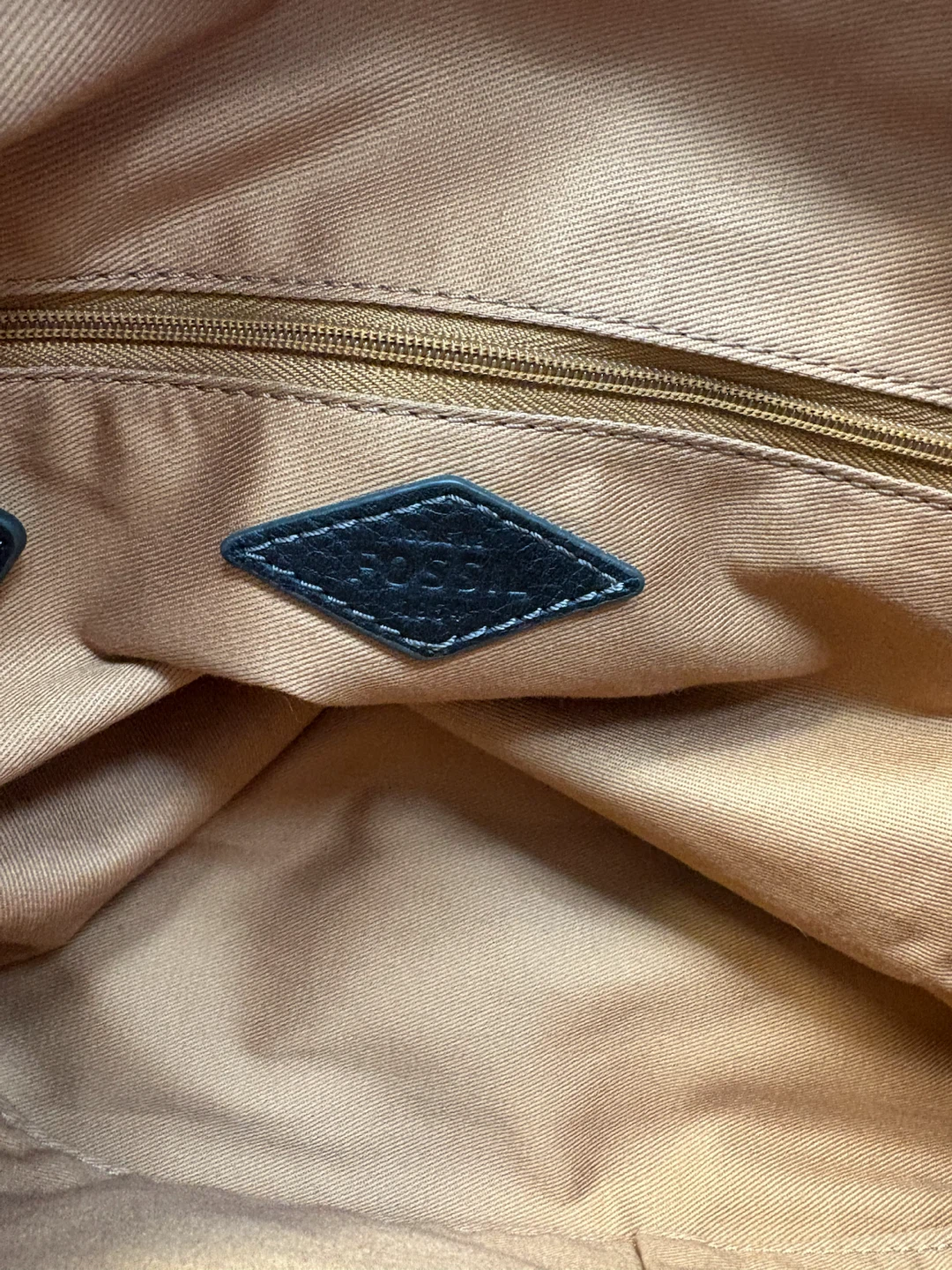 Fossil Lucy Convertible Leather Tote Bag - photo 5