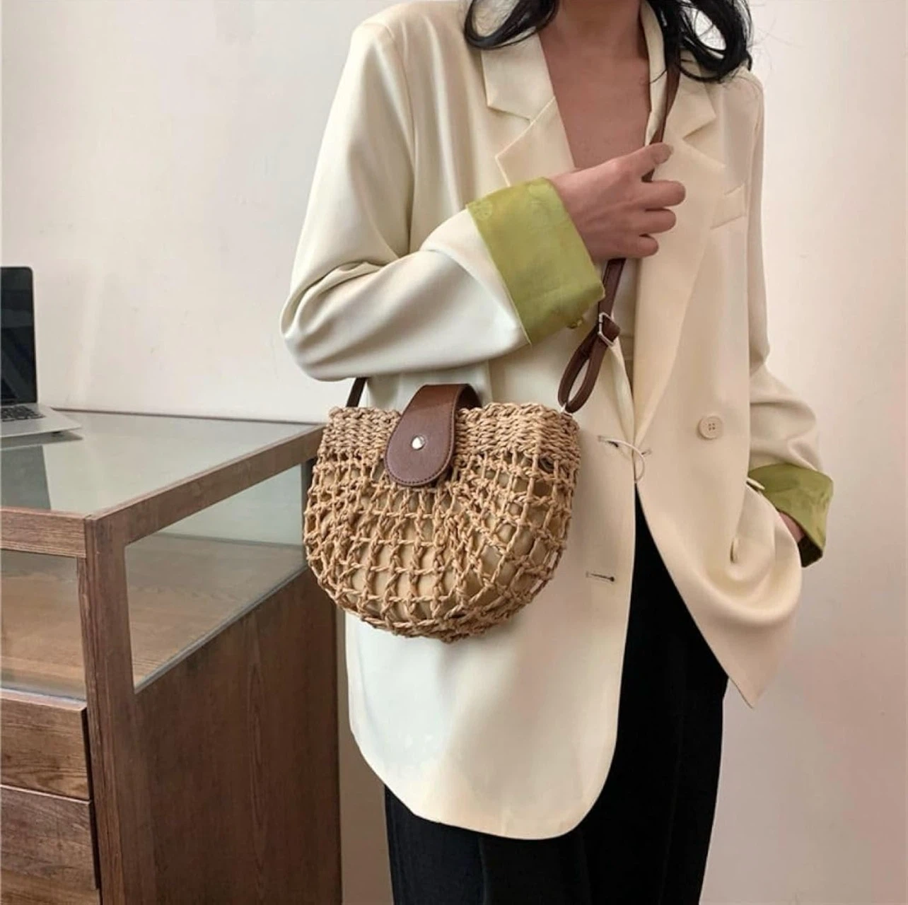 Woven Straw Crossbody Bag with Leather Accents - photo 3