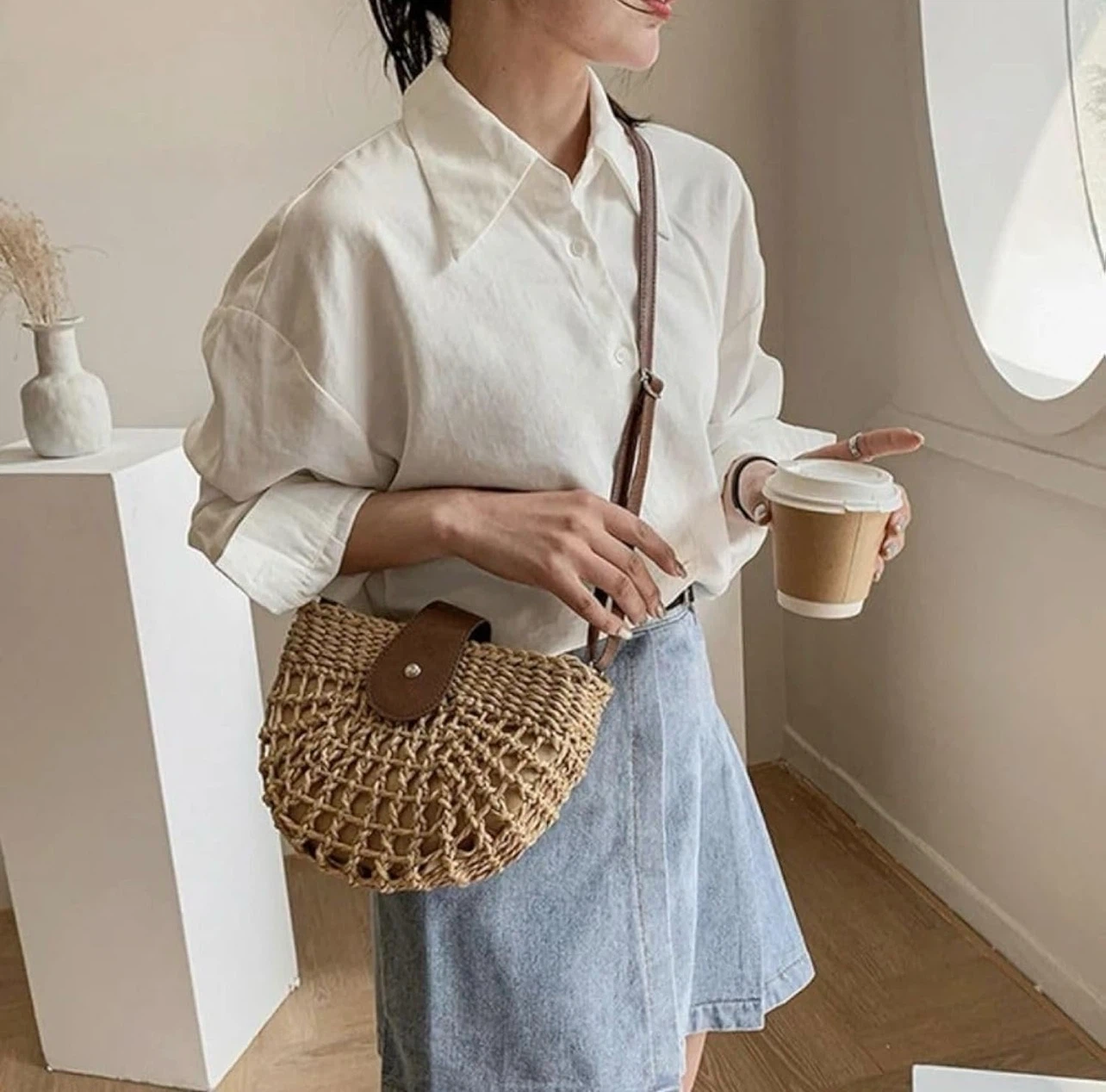 Woven Straw Crossbody Bag with Leather Accents - photo 4