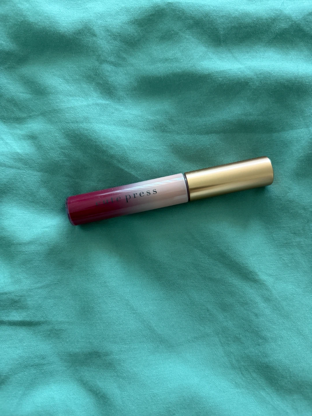 Cute Press Twilight Garden Moist Lock Plumping Lip M8 Plum Fairy