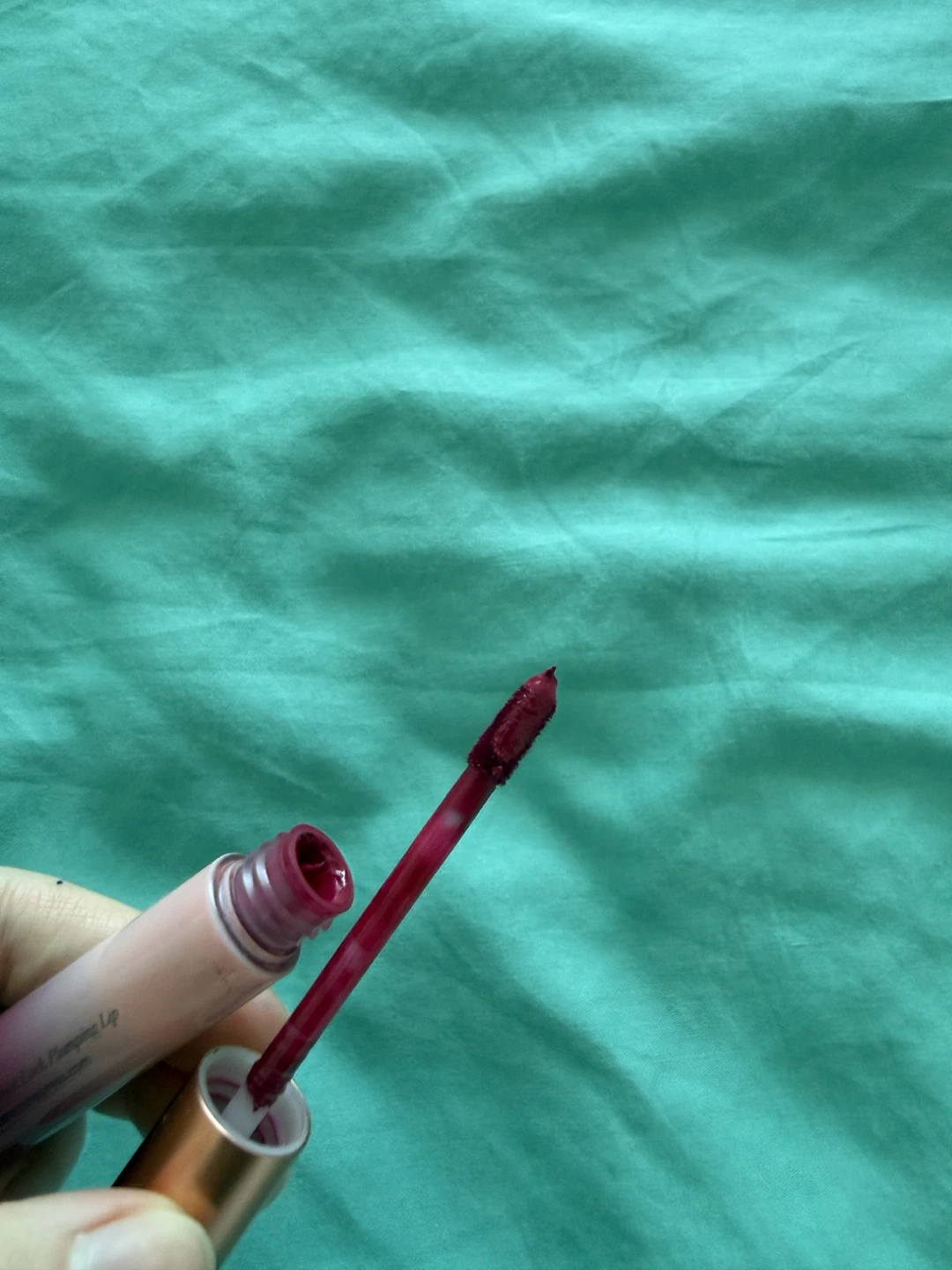 Cute Press Twilight Garden Moist Lock Plumping Lip M8 Plum Fairy - photo 3