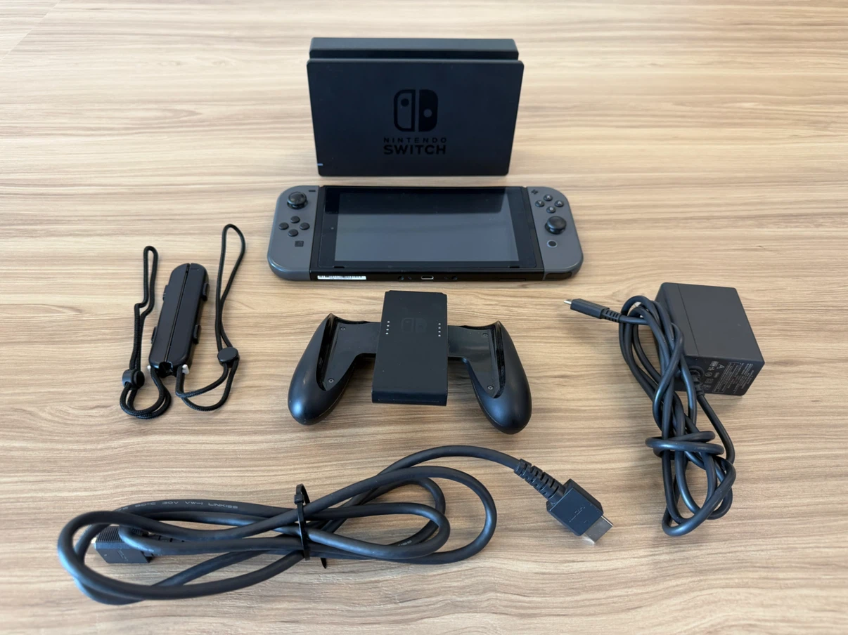 Nintendo Switch Console