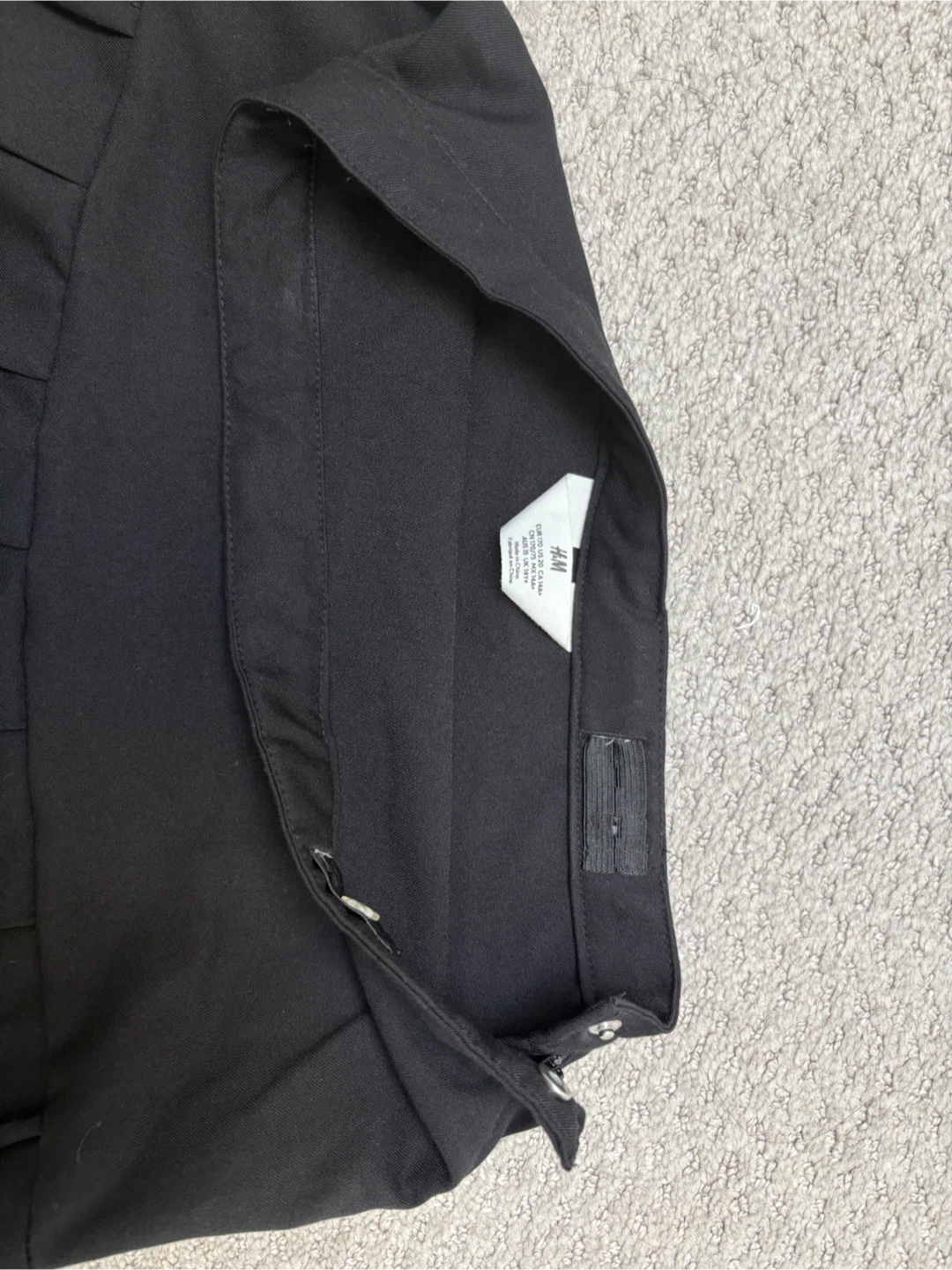 H&M Black Pleated Skirt - photo 4