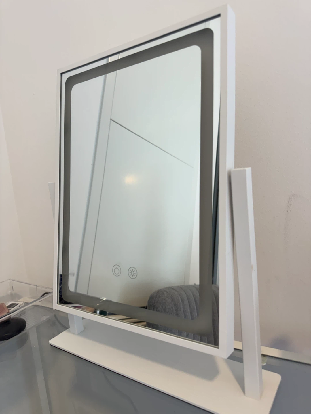 Vanity Mirror - photo 2