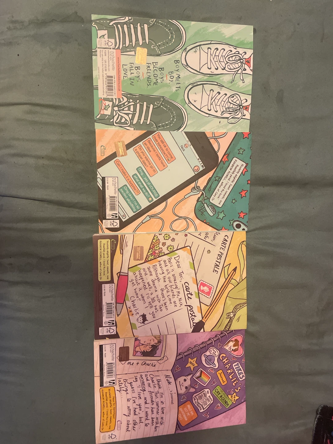 Heartstopper Volumes 1-4 Graphic Novels by Alice Oseman - photo 2