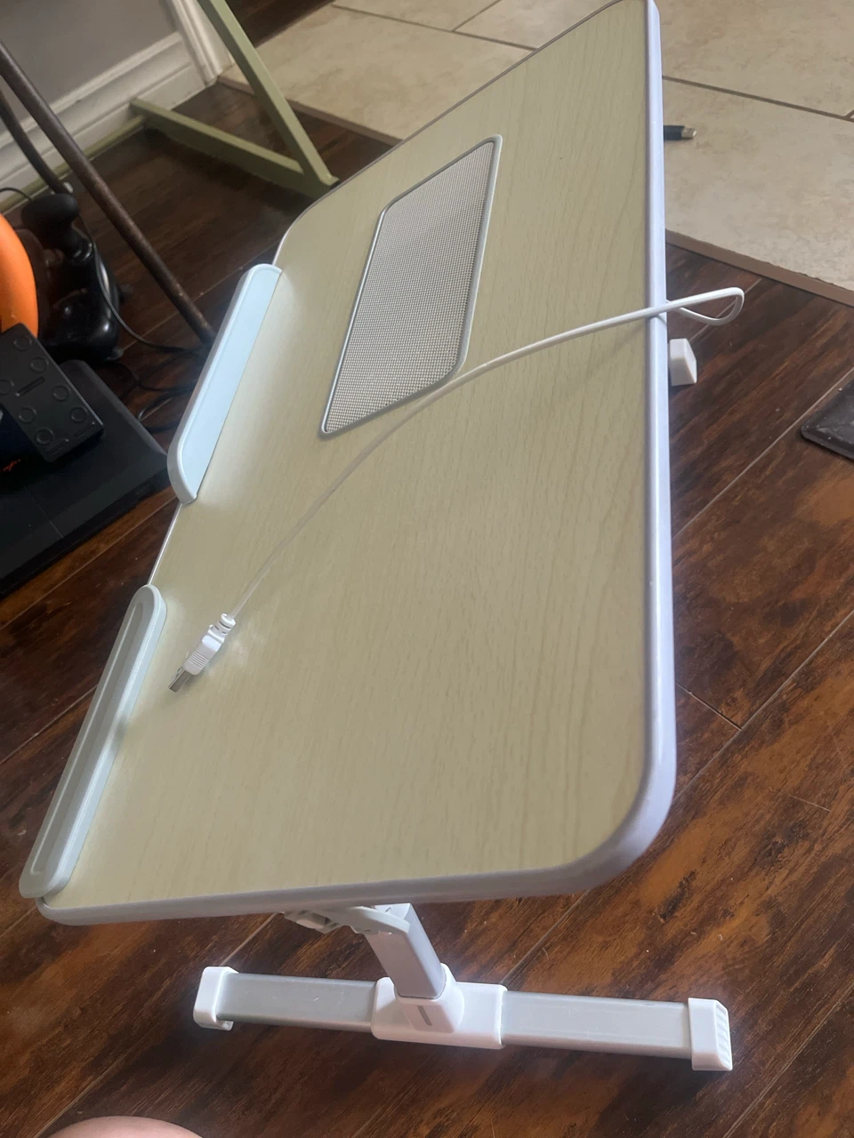 Adjustable Laptop Bed Tray with Fan - photo 3