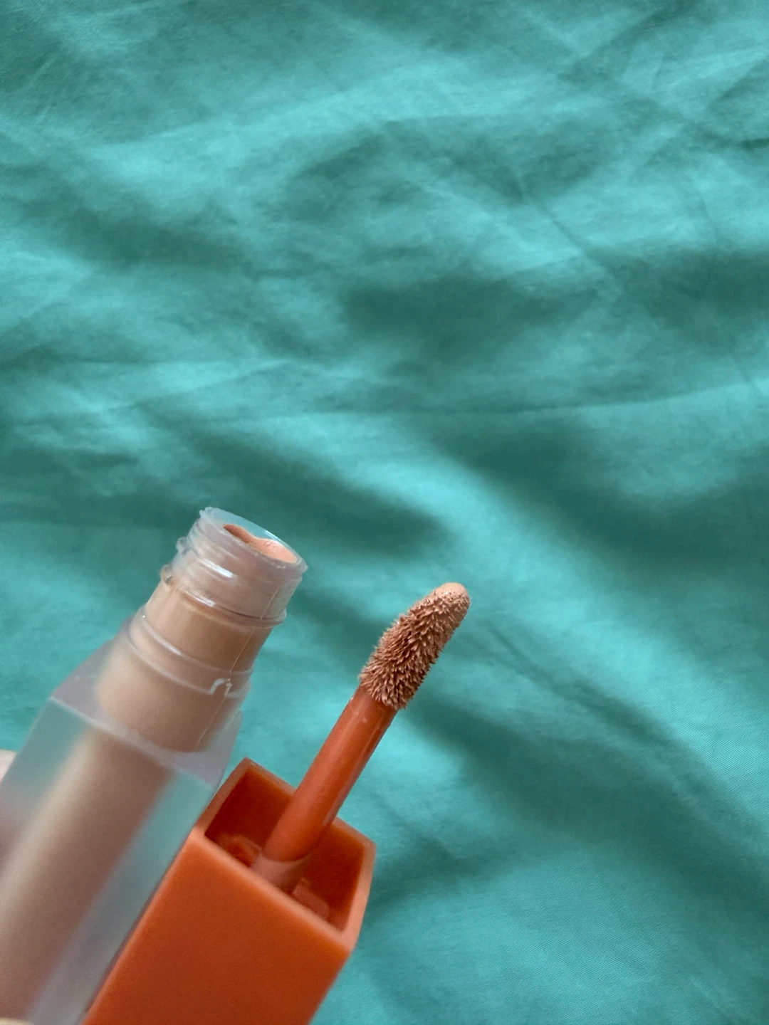 Huda Beauty Color Corrector Peach Mini Size 2 mL - photo 3
