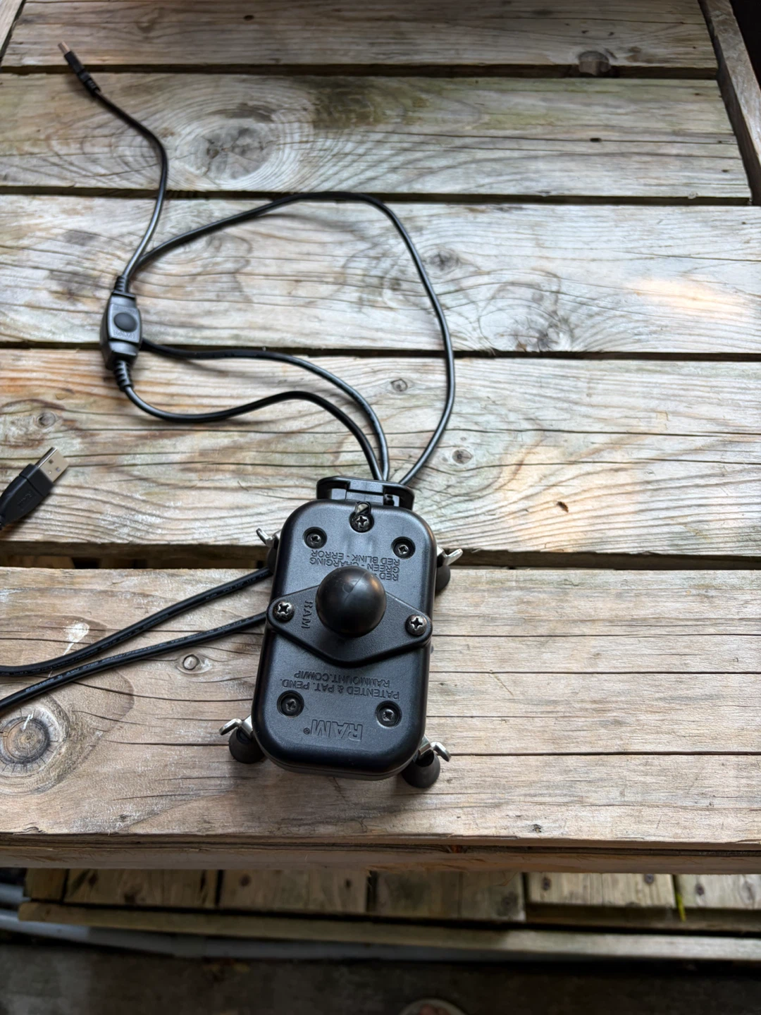 RAM X-Grip Phone Mount with USB Charger - photo 2