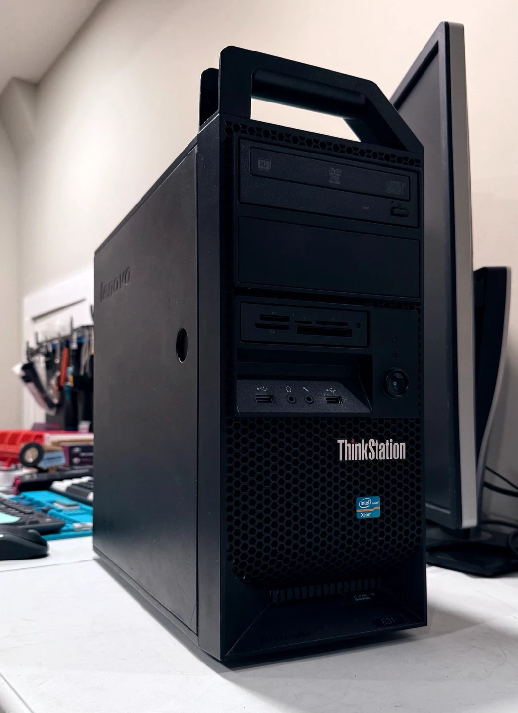 Budget Stealth Gaming PC | Fortnite Minecraft | WiFi & Bluetooth