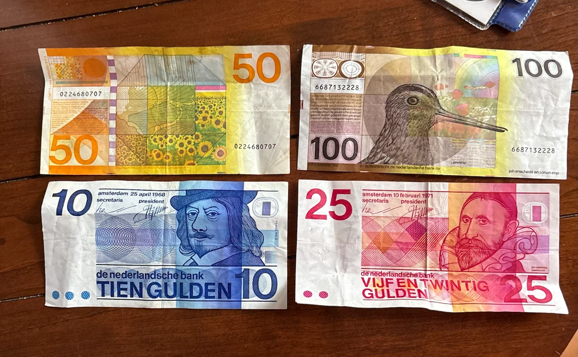 Collection of Dutch Guilder Banknotes