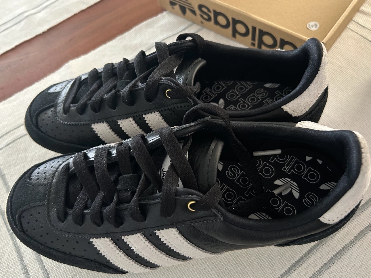 Adidas Japan W Black Sneakers