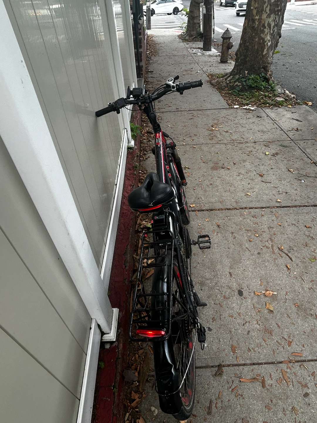FLY-11 Electric Bicycle - photo 2