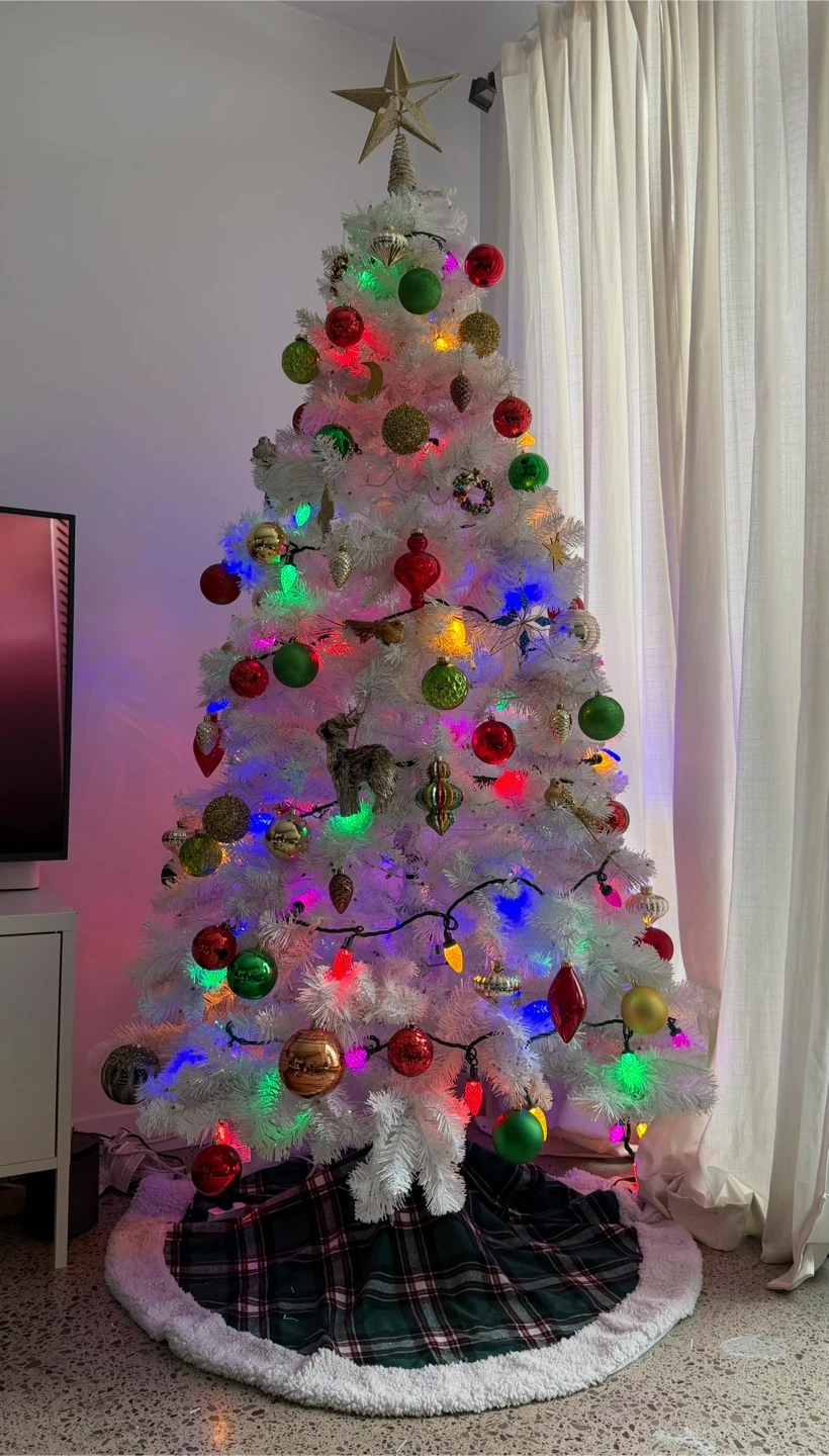 7ft white Christmas tree - photo 3