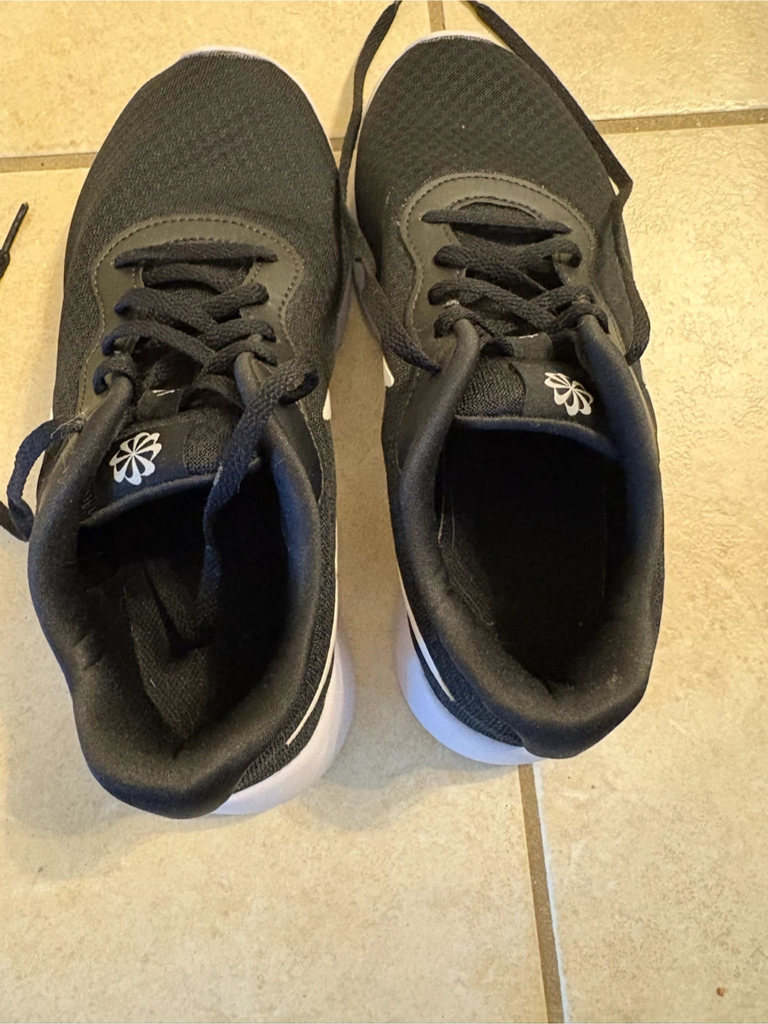 Nike sport shoes - photo 4