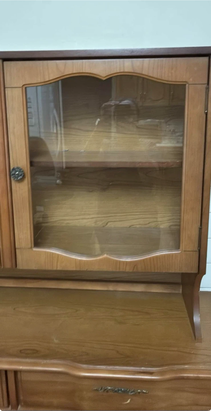 Vintage Wooden China Cabinet Hutch - photo 5