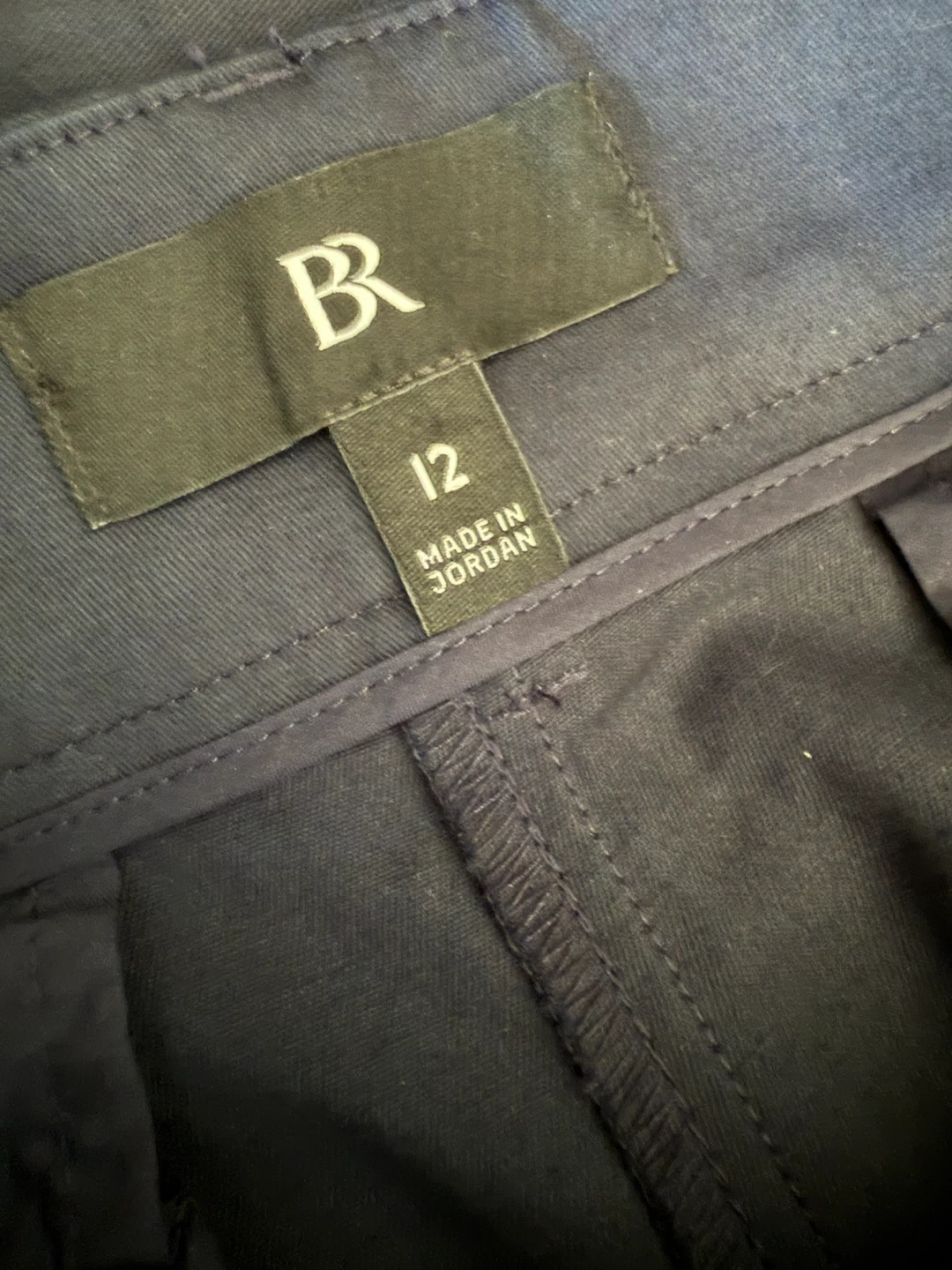 Banana Republic Navy Blue Belted ankle Pants Size 12 - photo 2