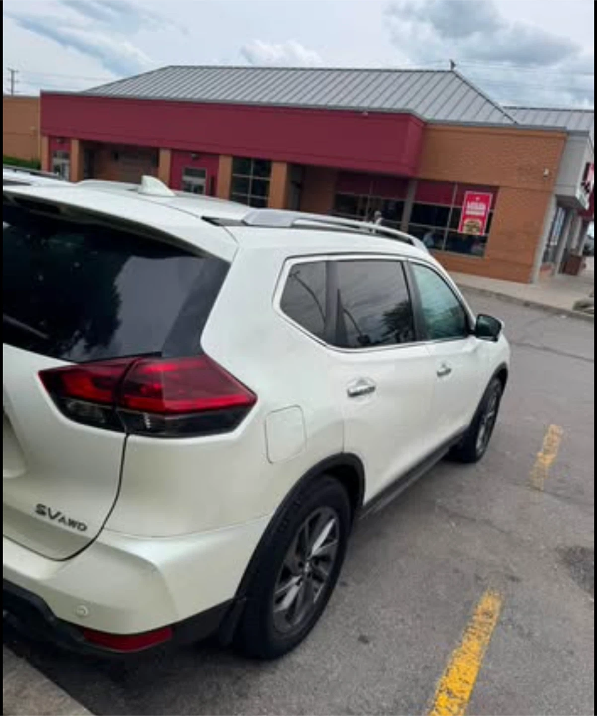 White Nissan Rogue SV AWD - photo 2