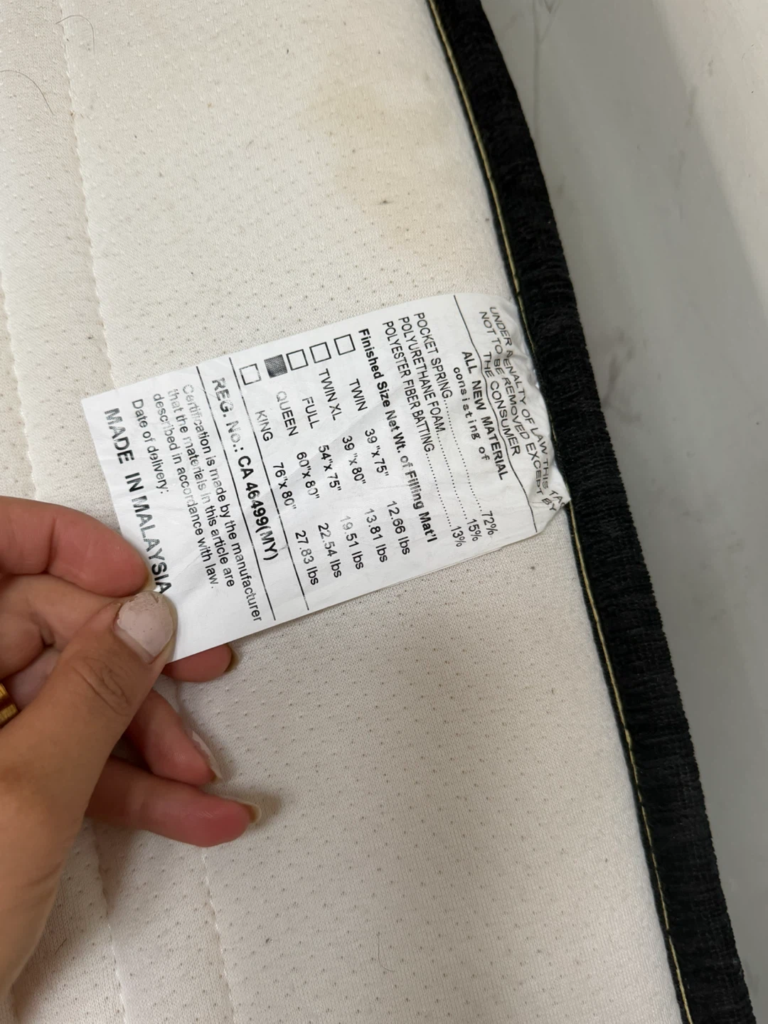 Sealy Mattress - Queen Size - photo 2