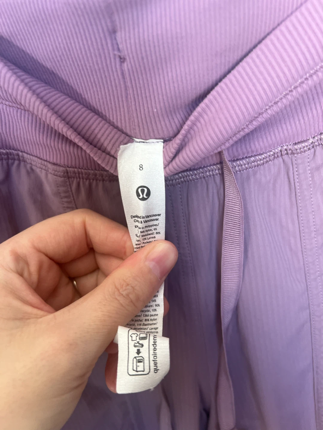 Size 8 lulu dance studio pants (lined) - photo 2