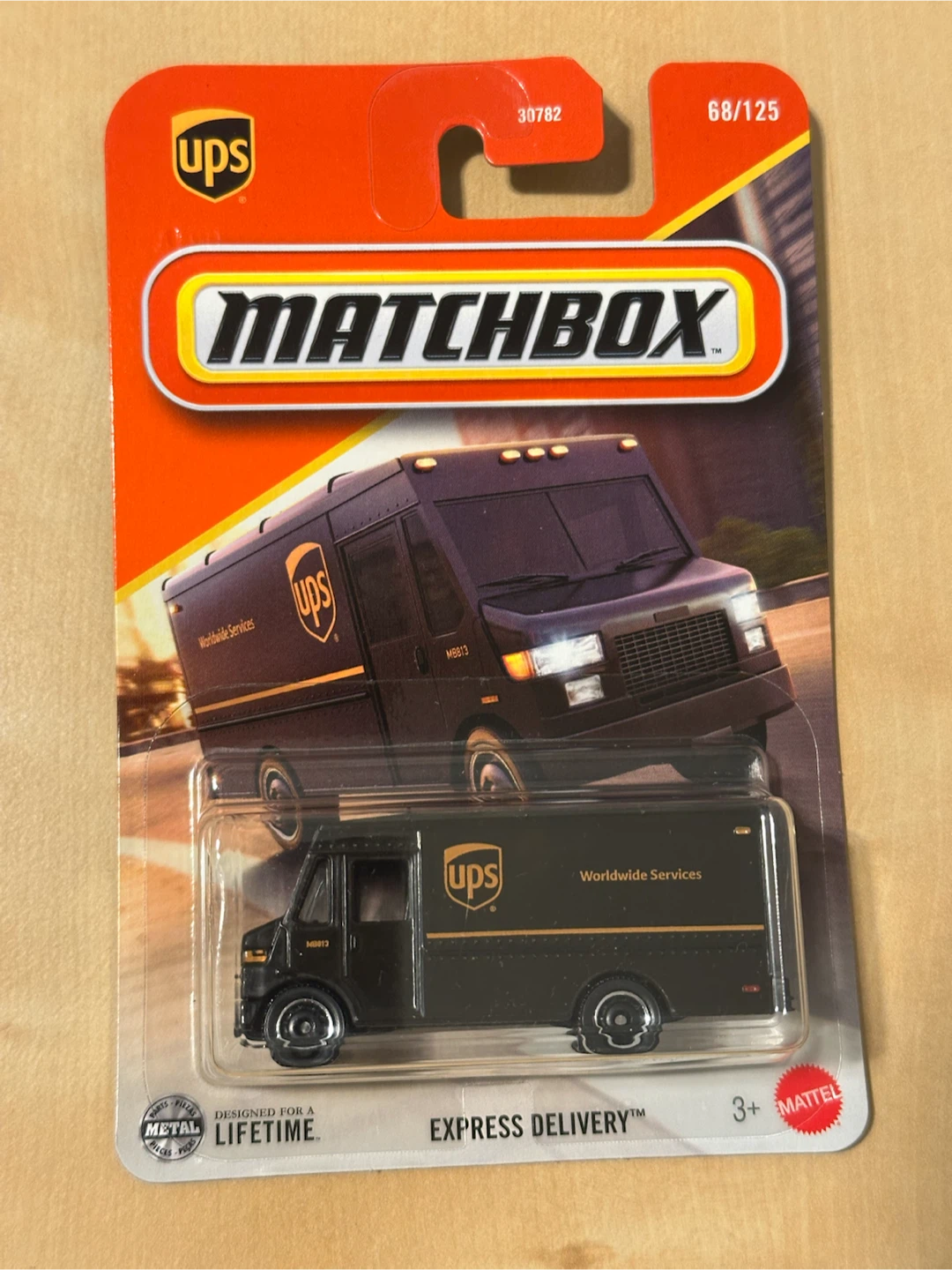 Matchbox Sky Busters Boeing 747-400 & UPS Van - photo 2