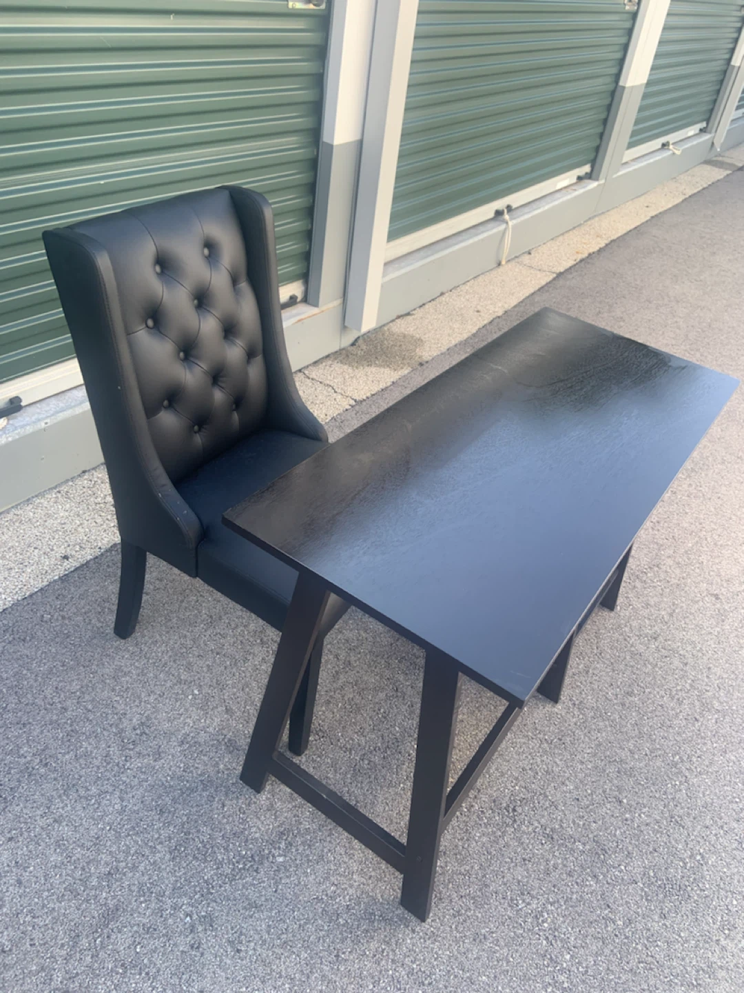 Black Tufted Wingback Chair and Desk Set