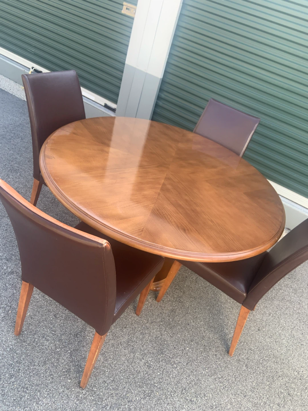 Oval Dining Table with 4 Chairs - photo 2