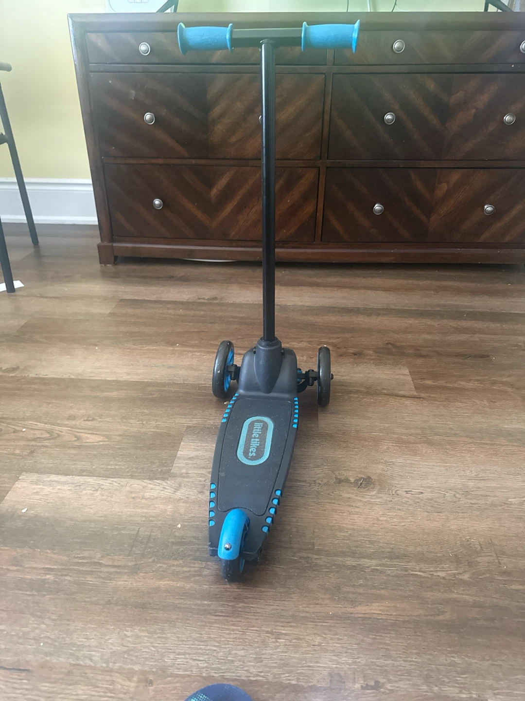 Little Tikes 3-Wheel Scooter - photo 2