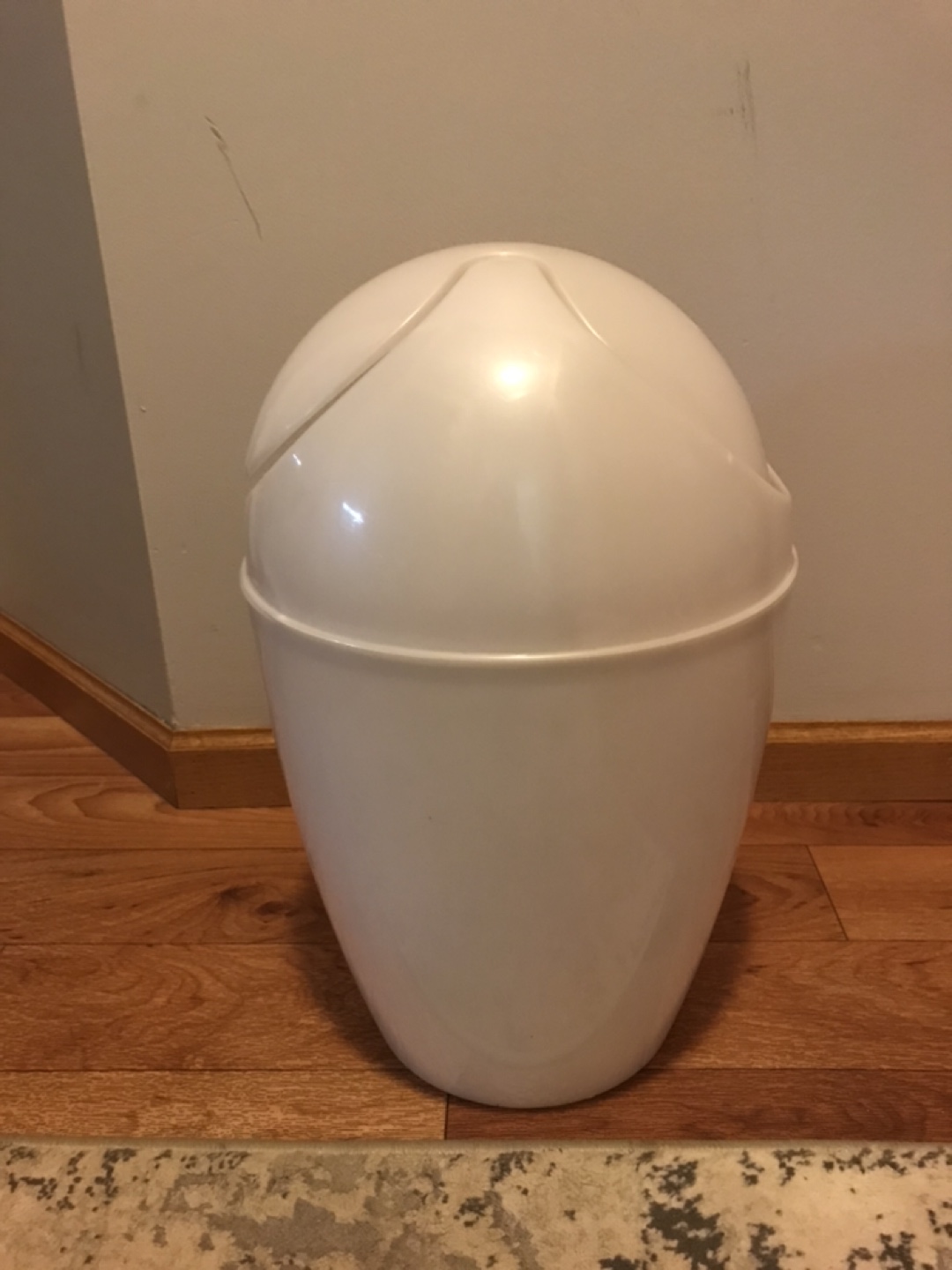White Oval Trash Bin - photo 2
