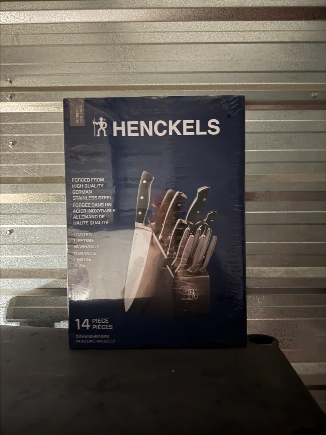 Henckels 14-Piece Knife Block Set BNIB - photo 3