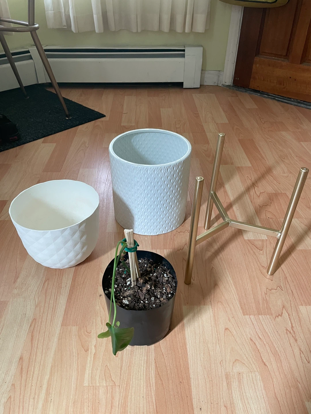 Planter stand and removable pot - photo 2