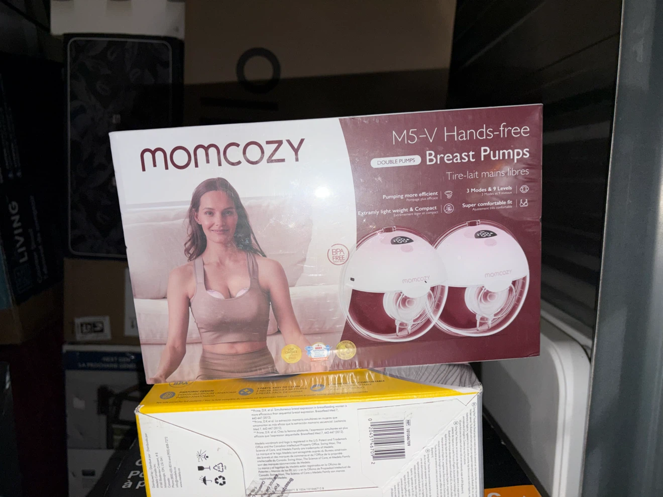 Momcozy M5-V Hands-free Breast Pumps BNIB
