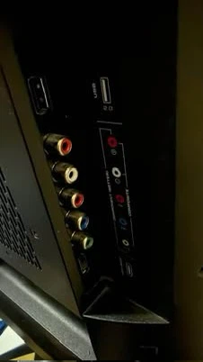 VIZIO monitor with Wall Mount, Connect with the Shelf. - photo 2