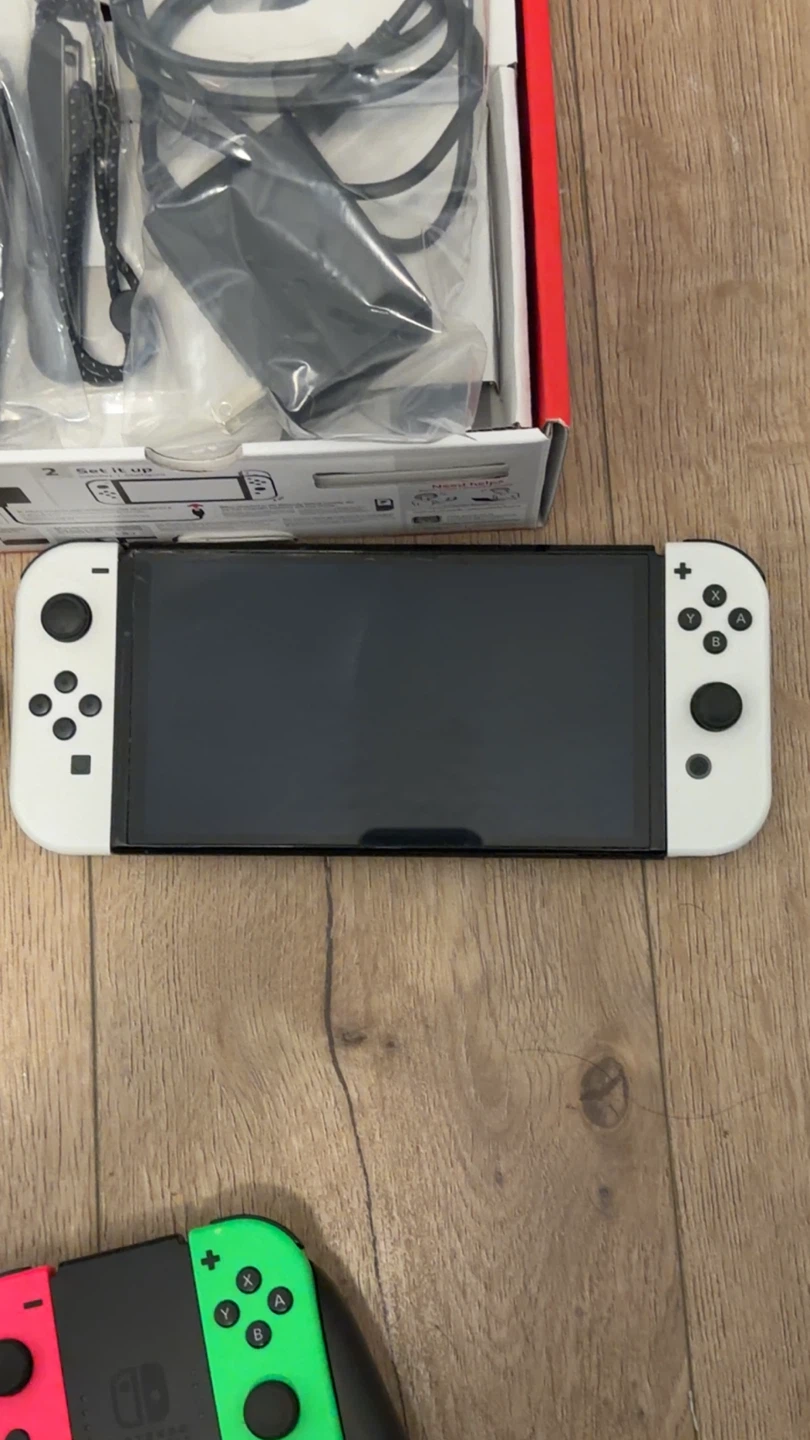 Nintendo Switch OLED Mario Case Bundle - photo 4